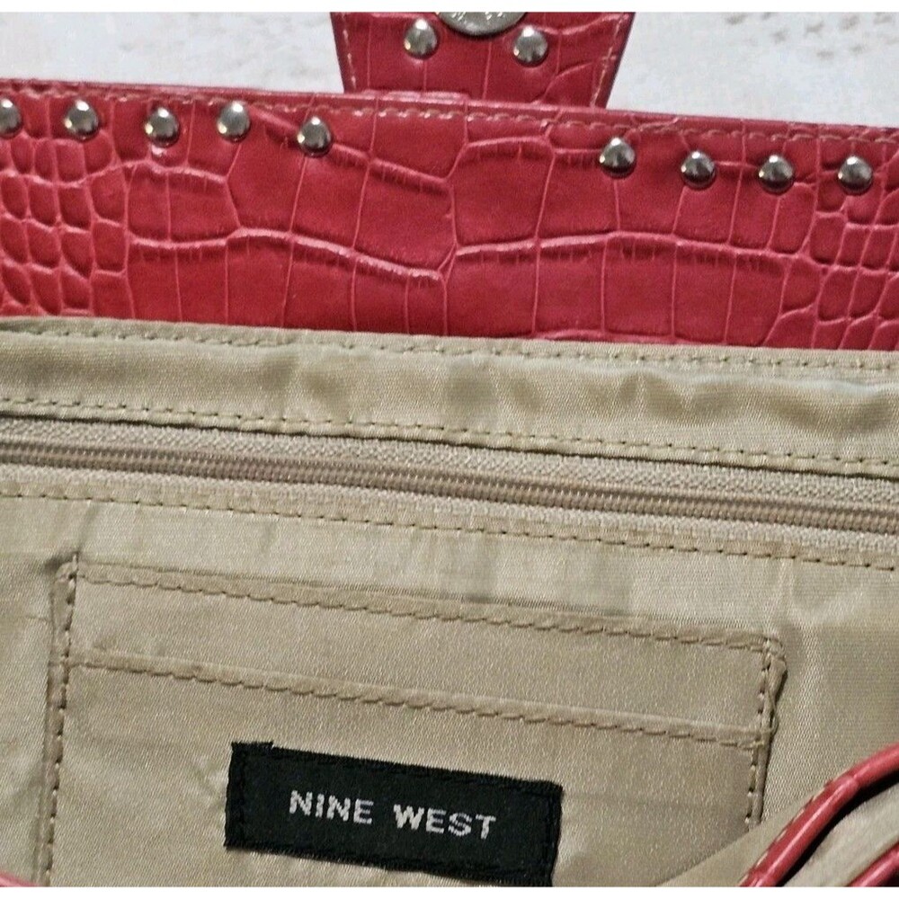 Nine West Vintage Red Faux Crocodile Shoulder Bag Studded Y2K Punk Grunge Purse - Picture 8 of 10